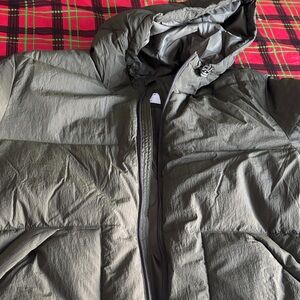 Old Navy Men's Olive Puffer Jacket